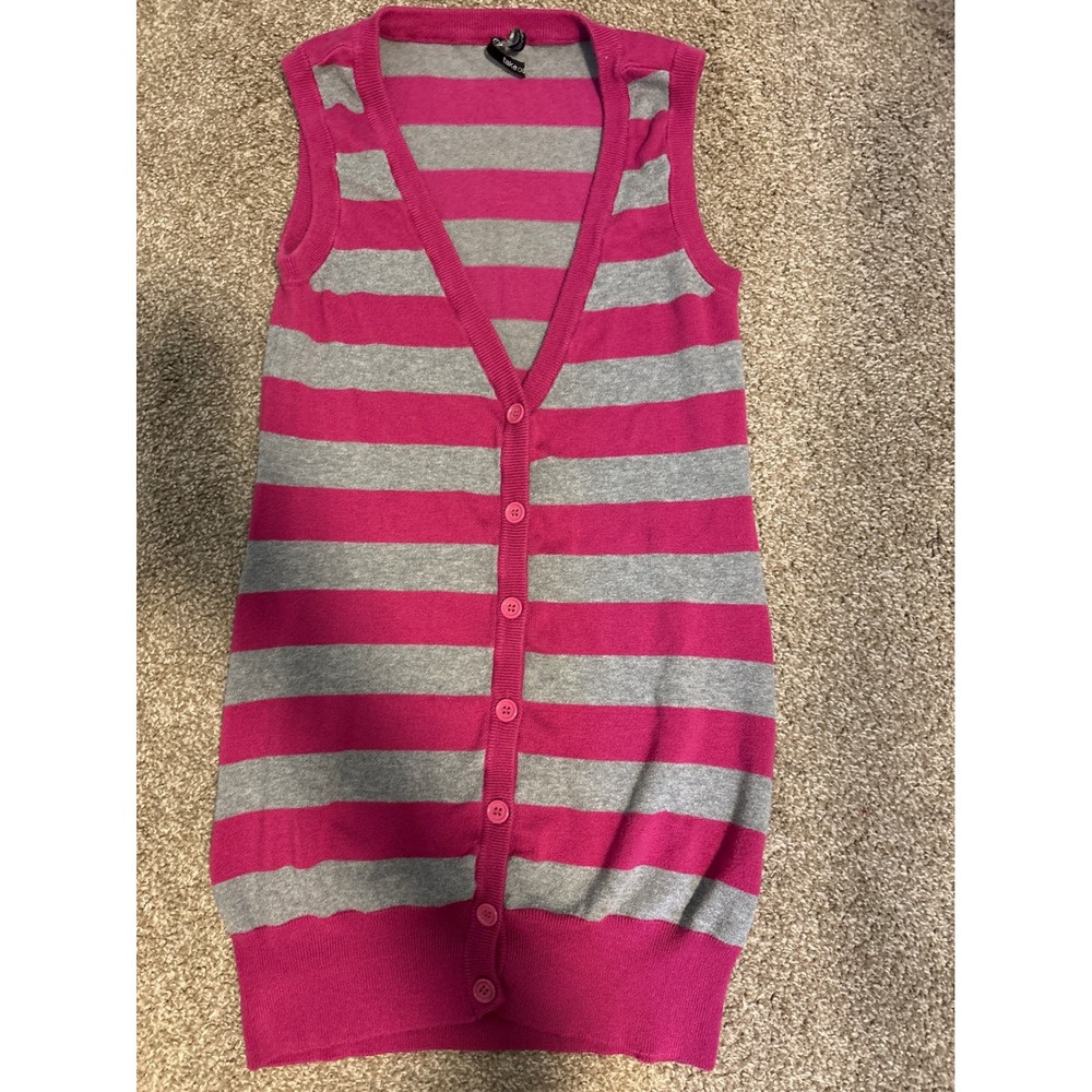 Take Out Sweater Vest Womens Medium Pink Gray Striped V-Neck Button Front Preppy